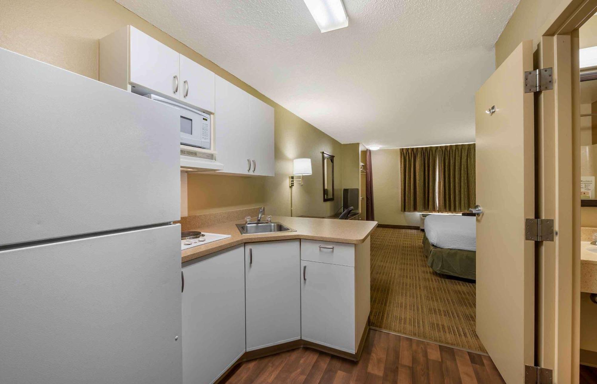 Extended Stay America Suites - Champaign - Urbana Екстер'єр фото