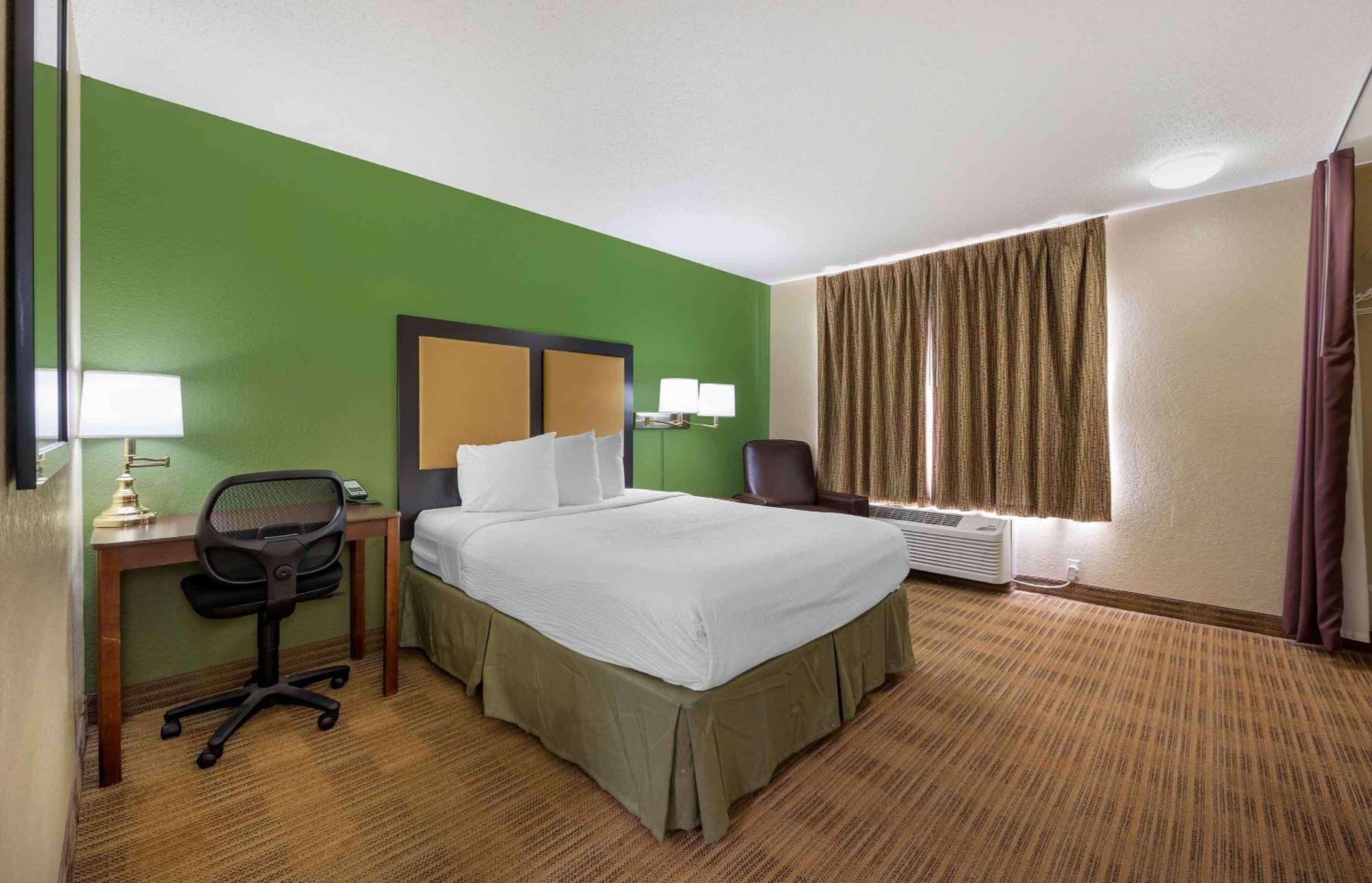 Extended Stay America Suites - Champaign - Urbana Екстер'єр фото