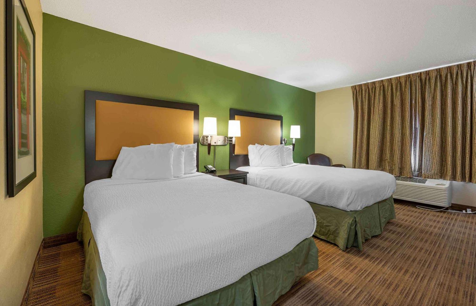 Extended Stay America Suites - Champaign - Urbana Екстер'єр фото