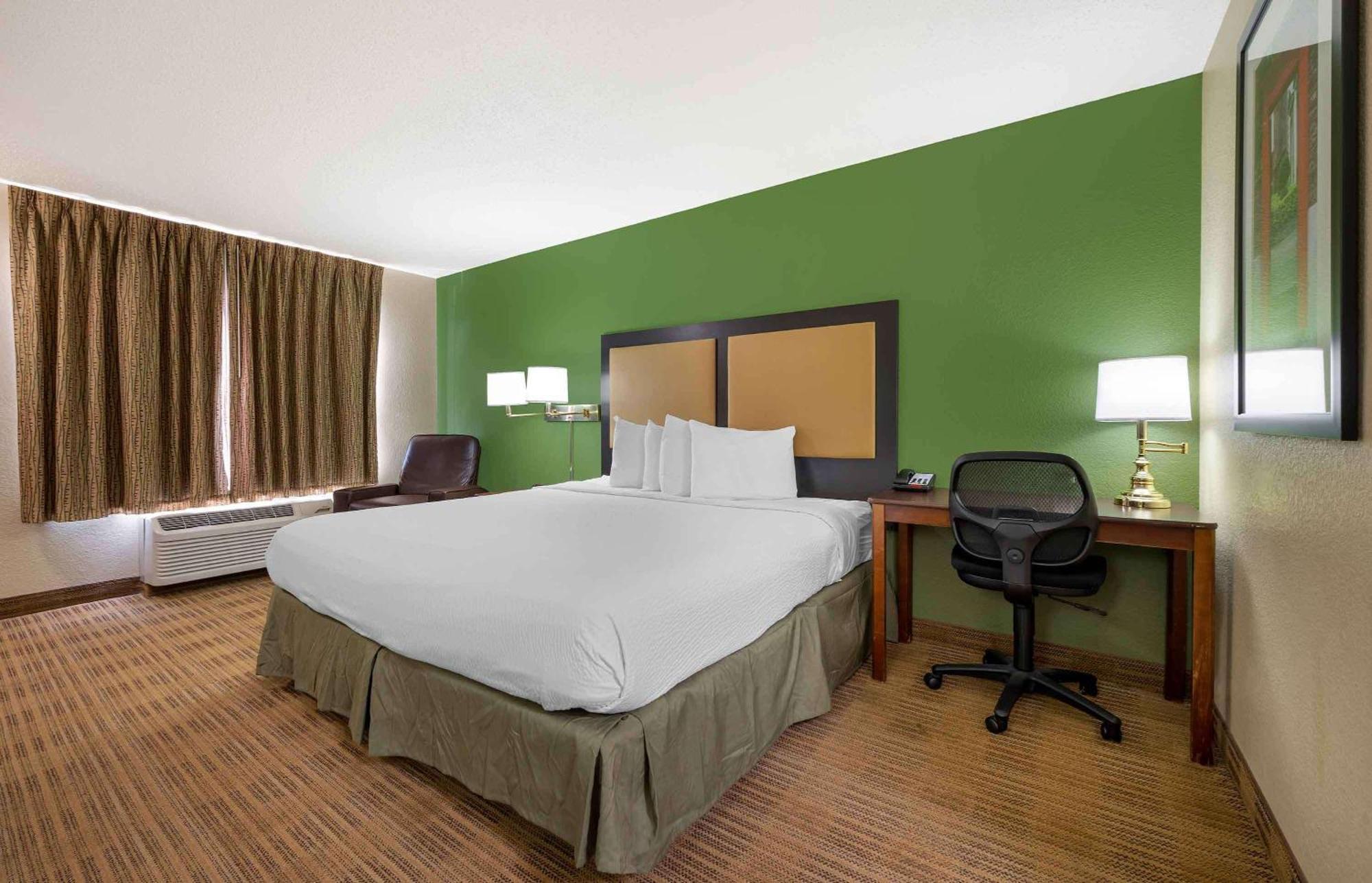 Extended Stay America Suites - Champaign - Urbana Екстер'єр фото