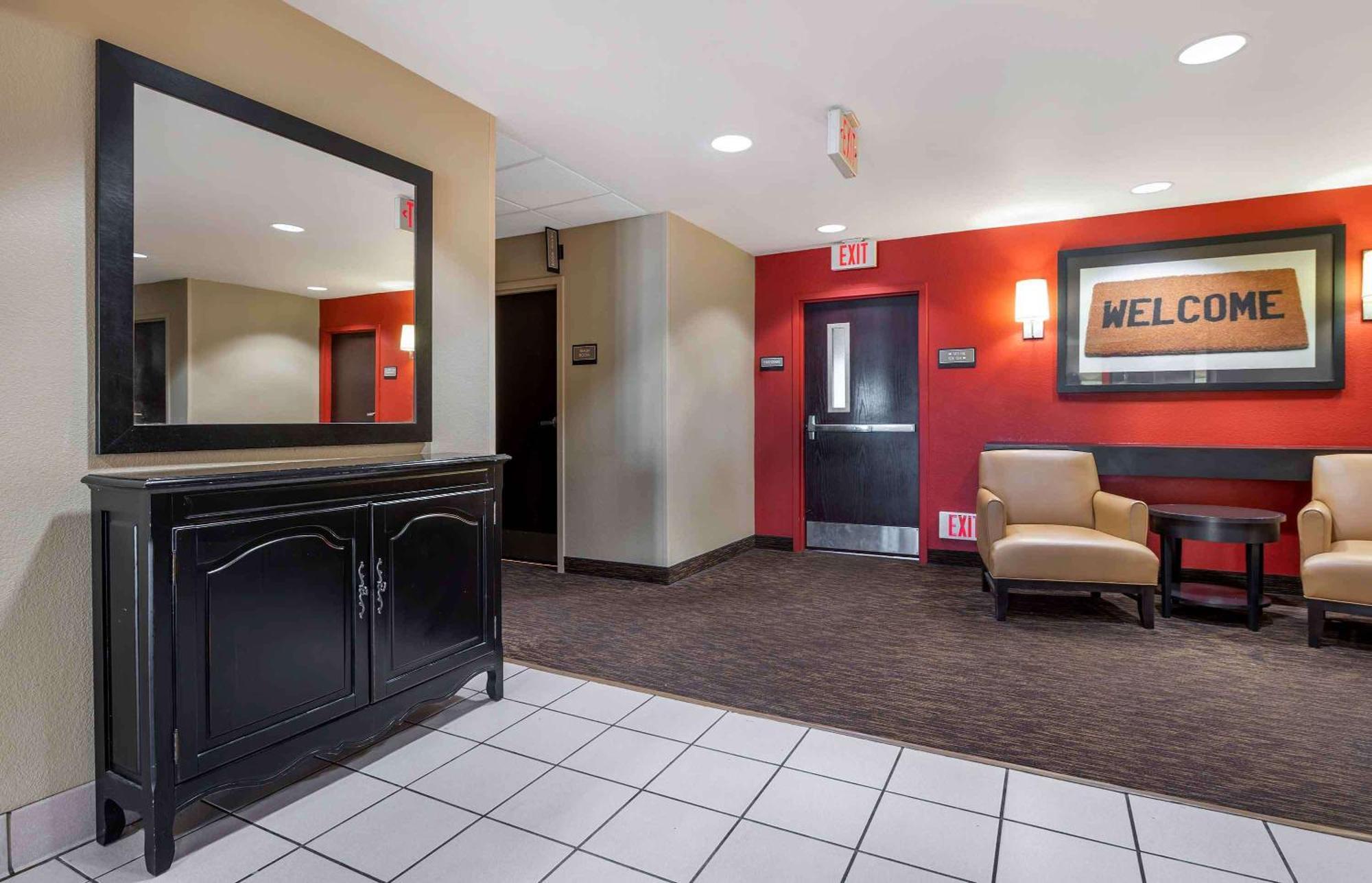 Extended Stay America Suites - Champaign - Urbana Екстер'єр фото